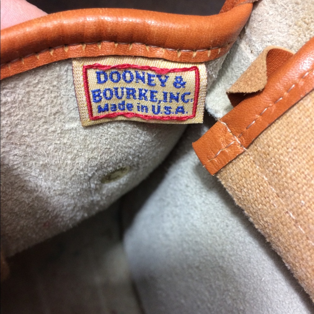 Dooney and Bourke vintage purse - Picture 5 of 8